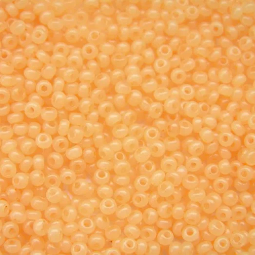 02184 Натуральный персиковый, полупрозрачный Бисер Preciosa