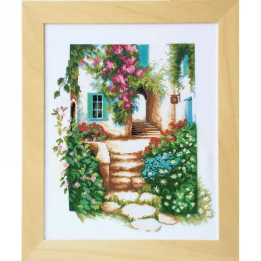 М-49 Тенистый двор. Набор для вышивки в смешанной технике Чаривна Мить