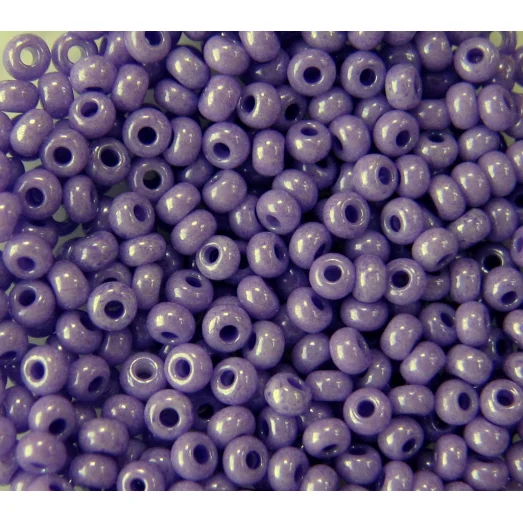 16328 Бисер непрозрачный фиолетовый глянцевый