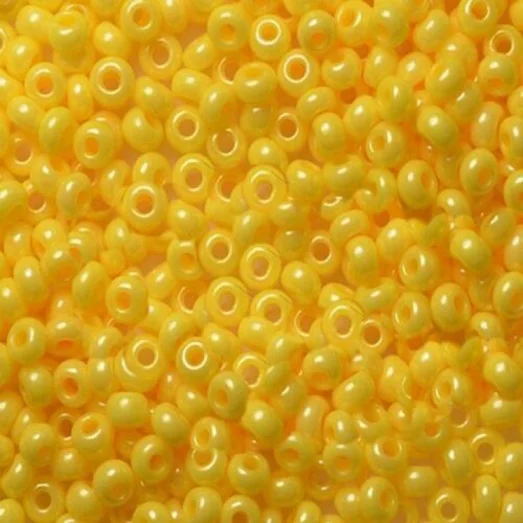 16383 Желтый натуральный, глянцевый Бисер Preciosa