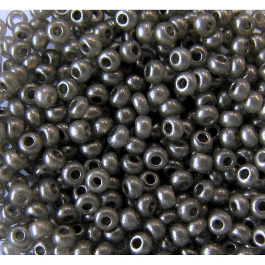 17749 Бисер непрозрачный серый металлик