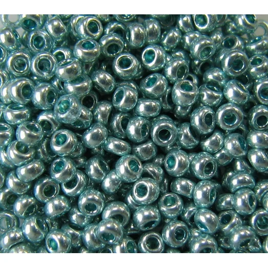 18134 Бисер непрозрачный голубой металлик