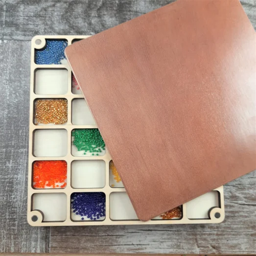 ОРГ-060153д Деревянный органайзер для бисера с крышкой