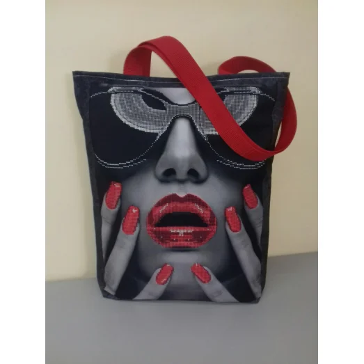 ДАНА-СВ20 Пошитая сумка для вышивки бисером (взрослая)