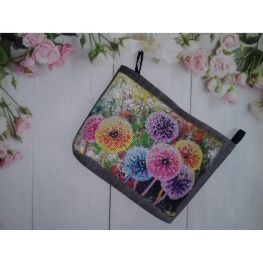ДАНА-КОС10 Пошитая косметичка для вышивки бисером