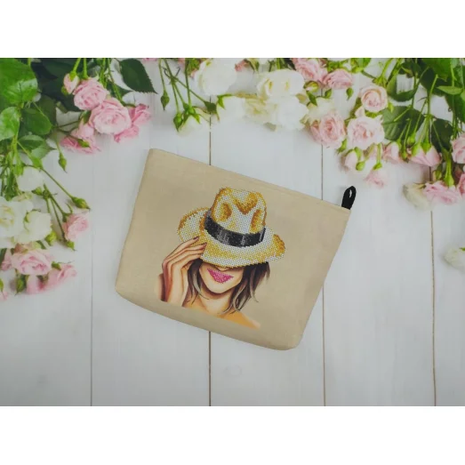 ДАНА-КОС2 Пошитая косметичка для вышивки бисером