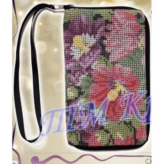 ЧТК-28 Чехол пошитый для телефона под вышивку. ТМ Красуня