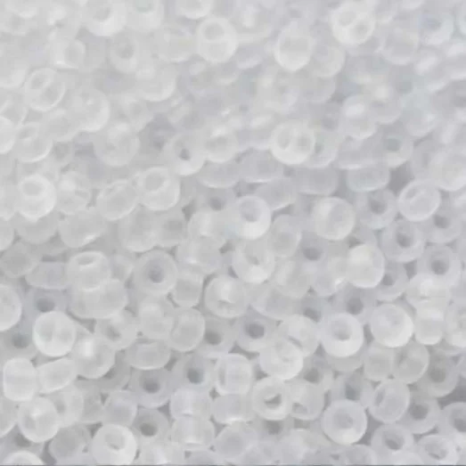 38302м Бисер Preciosa белый матовый с внутренним белым прокрасом