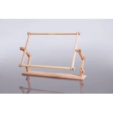 ДНС-23 Настольный станок для вышивания "Пеликан" с гобеленовыми пяльцами 30х48 см