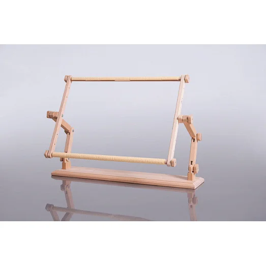 ДНС-25 Настольный станок для вышивания "Пеликан" с гобеленовыми пяльцами 30х56 см