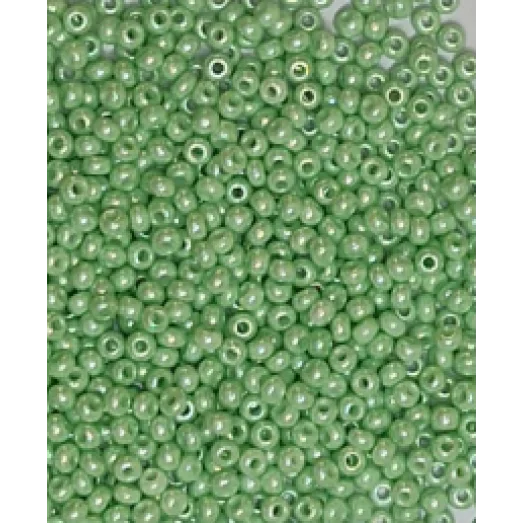 63161 Бисер зеленый блестящий Preciosa