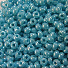 68030 Бисер голубой, перламутровый