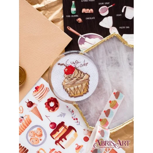 АРН-016 Сладкий подарок. Набор-магнит с акриловой рамкой для вышивки крестом ТМ Абрис Арт