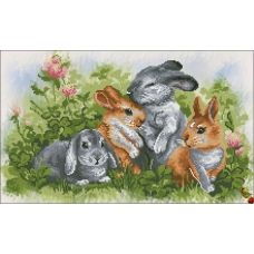 ФЧК-3360 Семья кроликов в душистом клевере. Схема для вышивки бисером Феникс