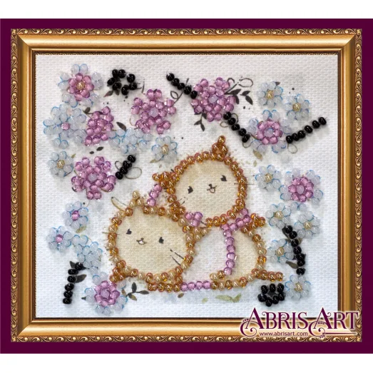 АМА-143 Котики в цветах. Набор для вышивки бисером Абрис Арт