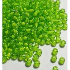 55226 Бисер Preciosa стеклянный мелованый светло-салатовый классика
