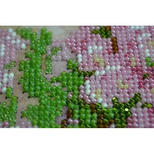 НГ-050 Любовь с первого взгляда. Набор для вышивки бисером. Тела Артис