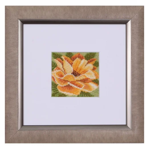 М-0082 Шиповник. Набор для вышивки нитками ВДВ