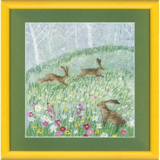 М-237 Летние зайцы. Набор для вышивки в смешанной технике Чаривна Мить