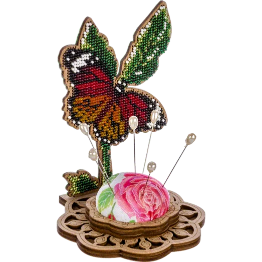 FLK-279 Игольница Набор для вышивания бисером по дереву Волшебная Страна