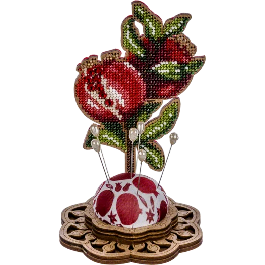 FLK-287 Игольница Набор для вышивания бисером по дереву Волшебная Страна