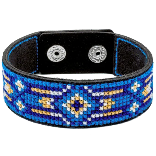 FLHL-040 Набор для вышивания нитками на искусственной коже. Волшебная Страна