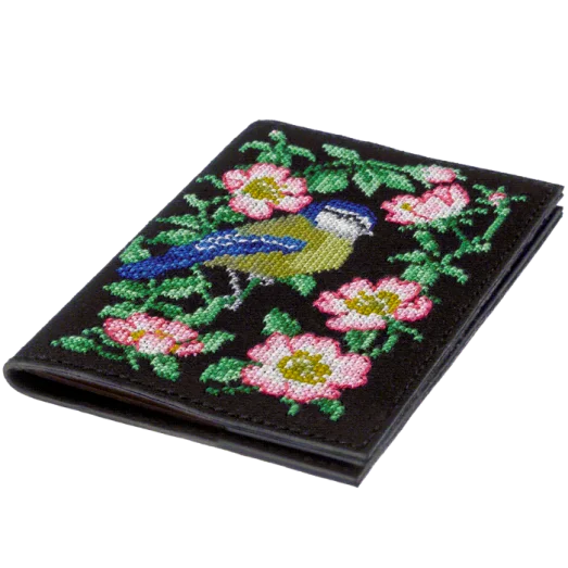 FLHL-045 Набор для вышивания нитками на искусственной коже паспорта Волшебная страна