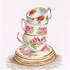 B2323 Три чайные чашки. Набор для вышивки нитками. Luca-s