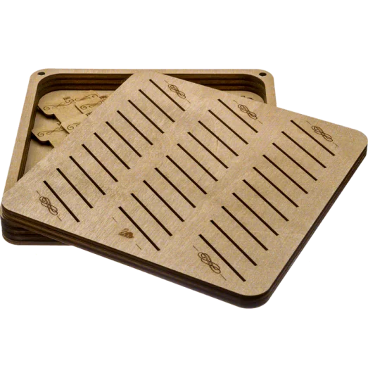 FLZB(N)-061 Шкатулка для рукоделия из фанеры - 32 бобинки. Волшебная Страна