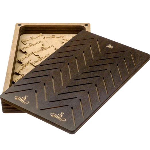 FLZB(N)-056 Шкатулка для рукоделия из фанеры - 38 бобинок. Волшебная Страна